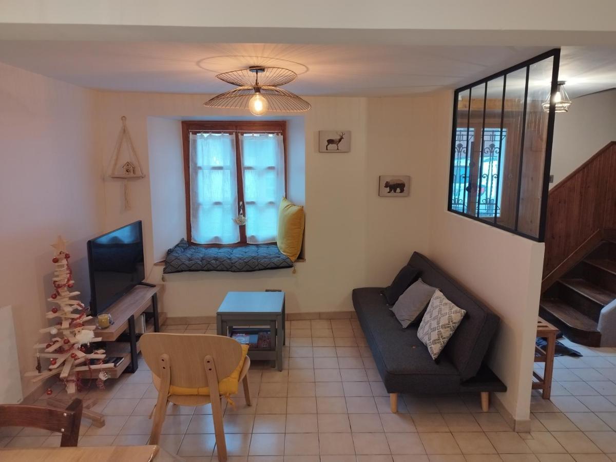 Agreable Maison Au Centre D'Arreau Pour 8 Pers Eksteriør billede